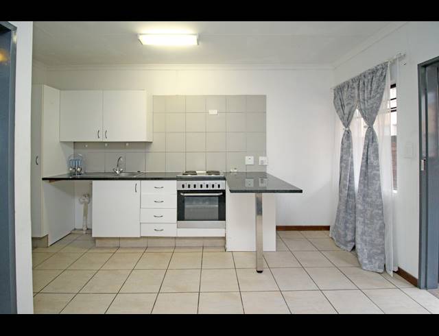 1 BEDROOM APARTMENT FOR SALE IN FERNDALE